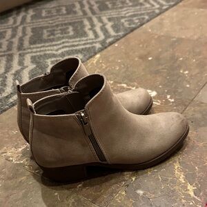 Carlos by Carlos Santana Gray Ankle Booties